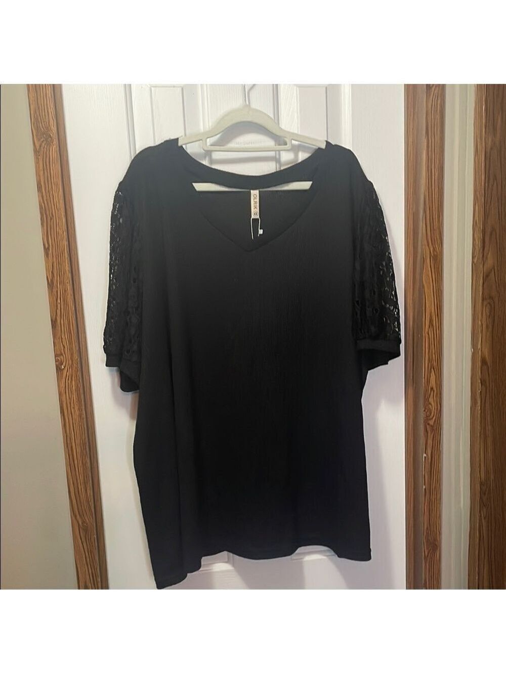 Olrik Black Waffle Knit  Blouse with Lace Short Sleeves 4X NWT